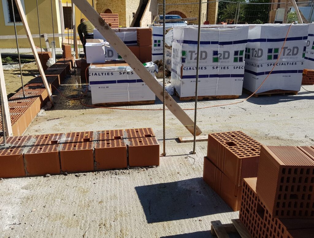 Materiali POROTON multiprestazionalità per l'edilizia moderna