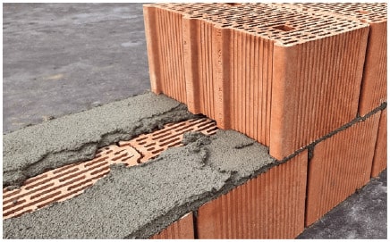 Murature Poroton e Intelligenza Costruttiva: Sistemi Modulari per Edilizia Evoluta