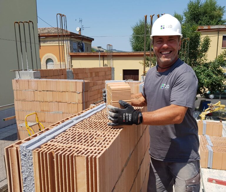 Inerzia termica e comportamento energetico dei laterizi POROTON negli edifici residenziali e non residenziali