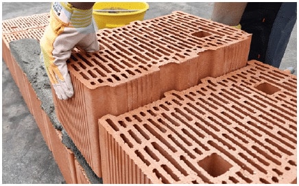 Laterizi poroton: soluzioni costruttive per un’edilizia sostenibile e resiliente