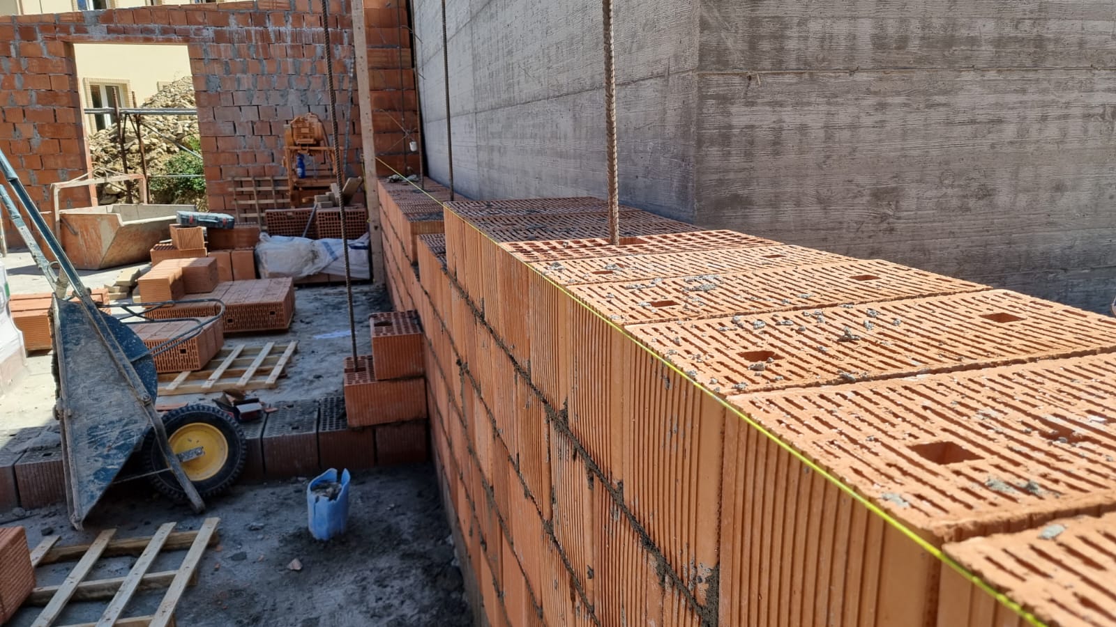 Laterizio senza cappotto esterno: Parete Respira o ETICS